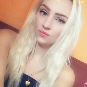 Meet your Posher, Barbie